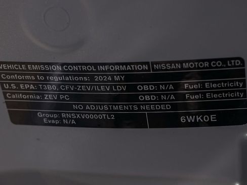 Used 2024 Nissan Leaf S FWD image 35