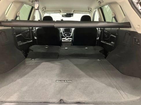 Used 2020 Nissan Murano SV image 37