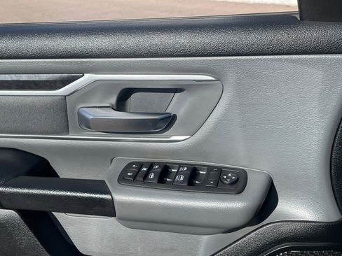 Used 2019 RAM 1500 Big Horn image 16