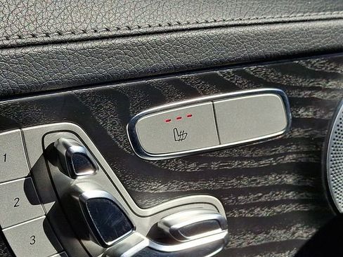 Used 2015 Mercedes-Benz C 300 4MATIC Sedan image 24