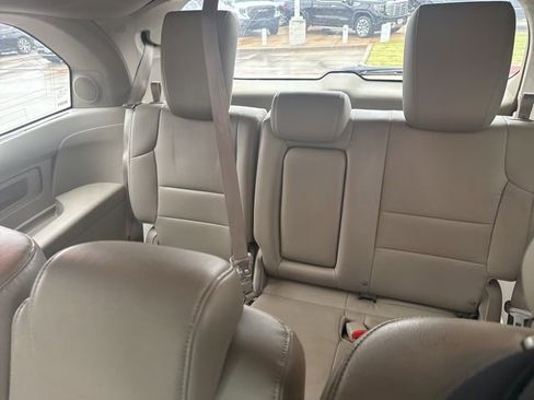 Used 2017 Honda Odyssey Touring Elite image 8