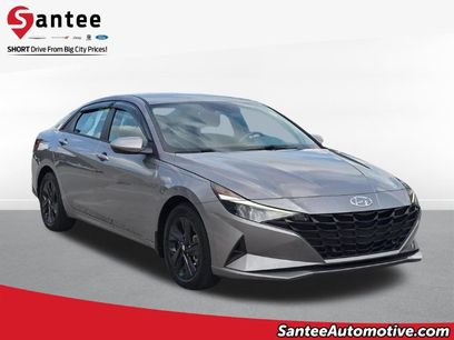 Used 2023 Hyundai Elantra SEL