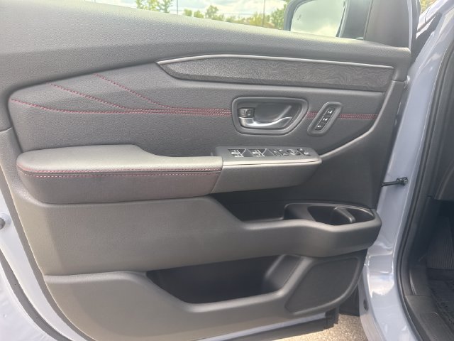 New 2026 Honda Pilot Black Edition image 10