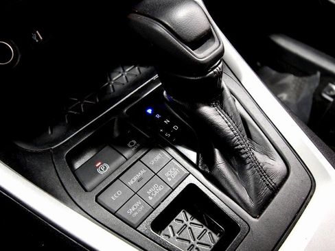 Used 2024 Toyota RAV4 LE image 26