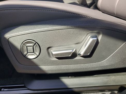 New 2026 Audi Q3 quattro 2.0T image 23