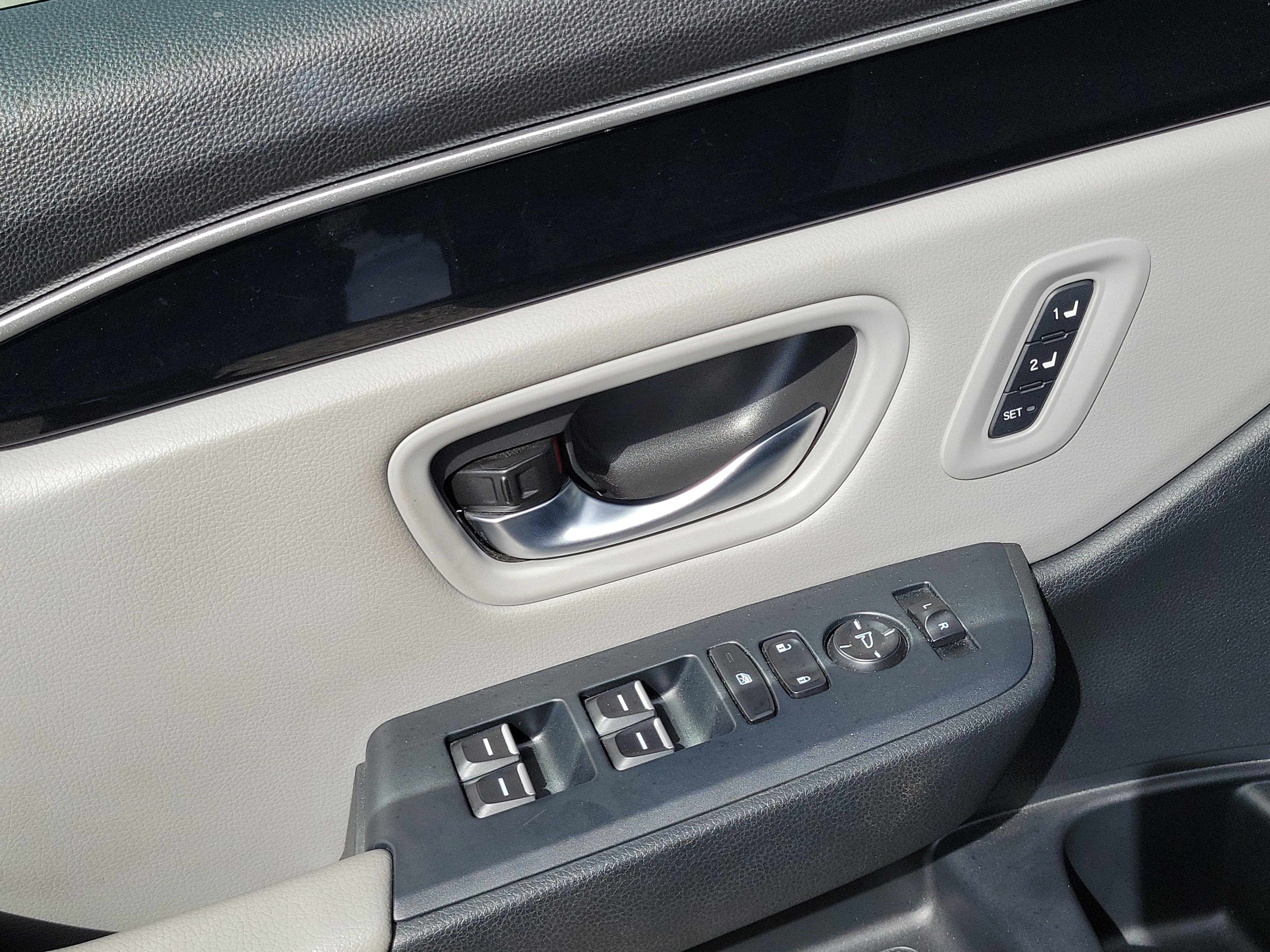 Used 2023 Honda Pilot EX-L image 29
