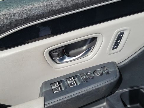 Used 2023 Honda Pilot EX-L image 29