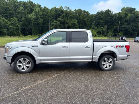 Used 2019 Ford F150 Platinum w/ Equipment Group 701A Luxury AWD/4WD image 1