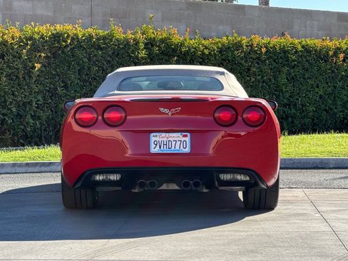 Used 2006 Chevrolet Corvette Convertible w/ Preferred Equipment Group RWD image 5