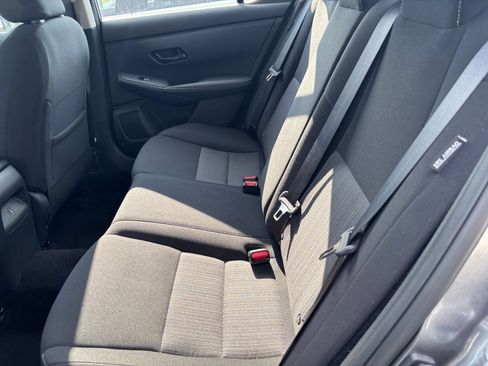 Used 2025 Nissan Sentra SV FWD image 19
