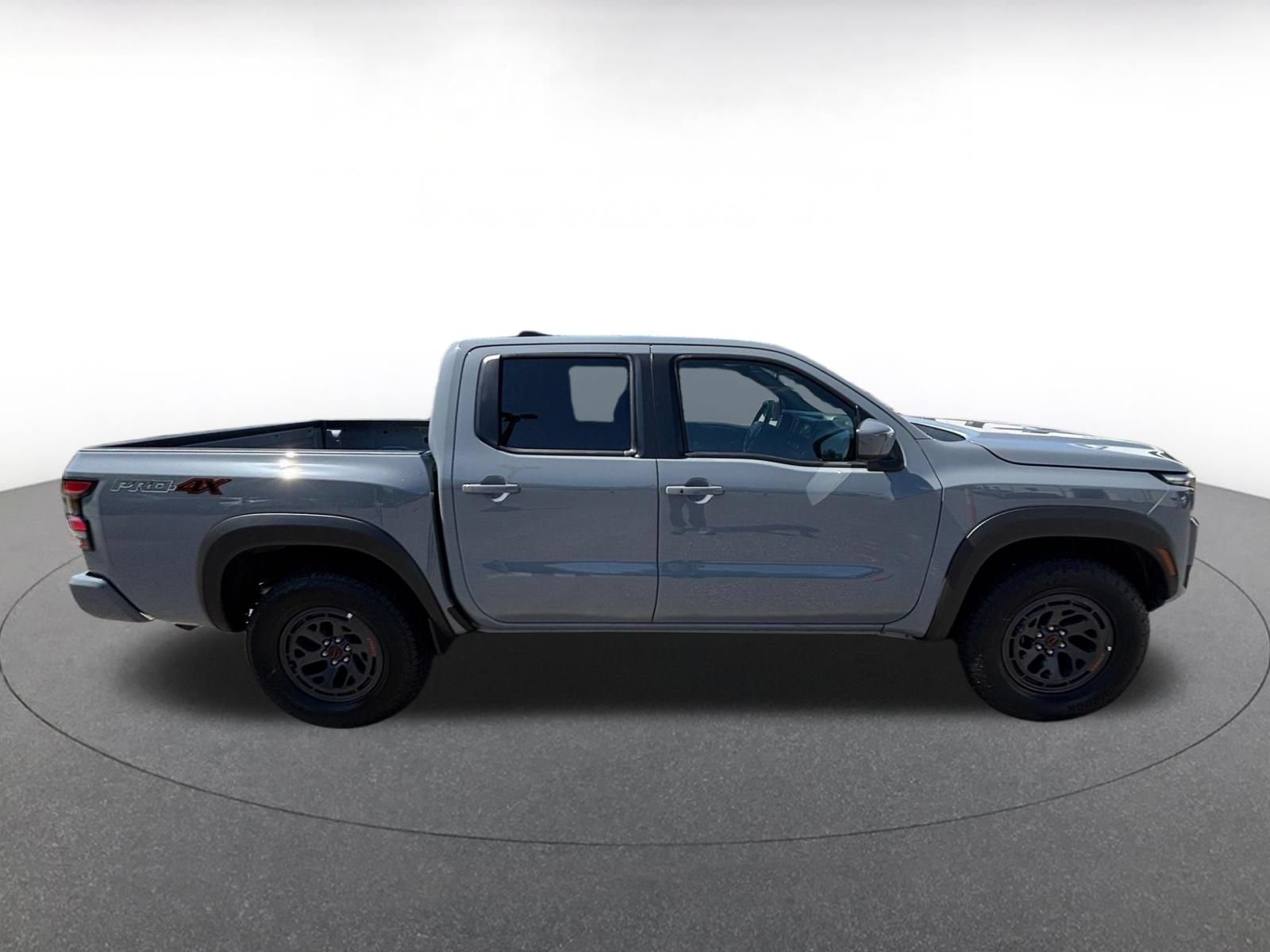 Used 2026 Nissan Frontier PRO-4X AWD/4WD image 14