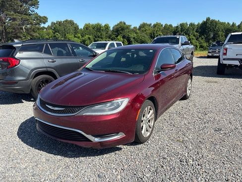 Used 2017 Chrysler 200 Limited Platinum FWD image 8