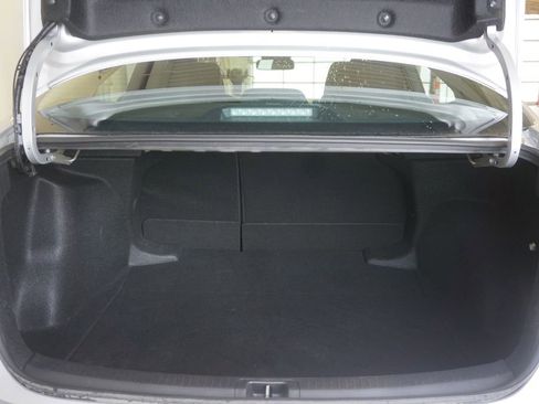 Used 2024 Toyota Corolla LE FWD image 14
