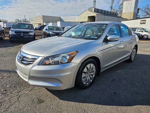 Used 2012 Honda Accord LX image 3