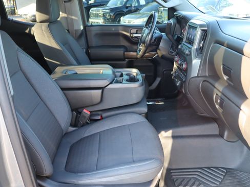 Used 2021 Chevrolet Silverado 1500 LT AWD/4WD image 36
