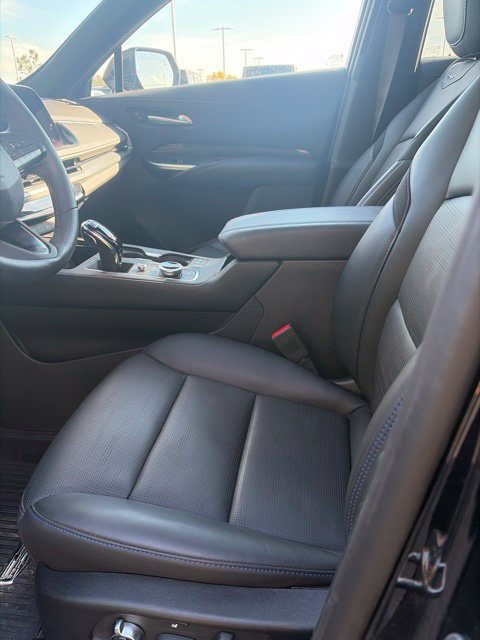 Used 2024 Cadillac XT4 Sport AWD/4WD image 14