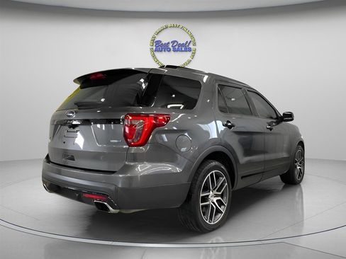 Used 2017 Ford Explorer Sport w/ Equipment Group 401A AWD/4WD image 6