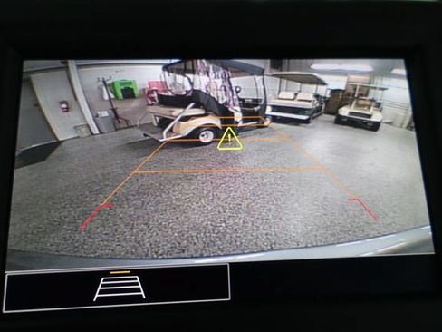 Used 2024 Chevrolet Equinox LT FWD image 15