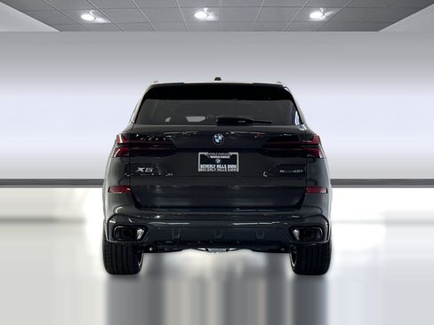 Used 2026 BMW X5 sDrive40i w/ M Sport Package RWD image 9