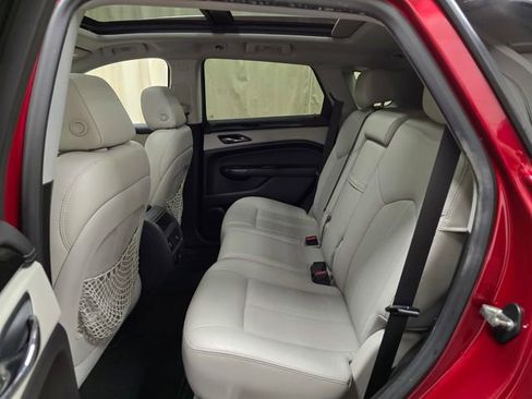 Used 2015 Cadillac SRX Luxury image 23