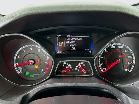 Used 2017 Ford Focus ST w/ Equipment Group 401A FWD image 12