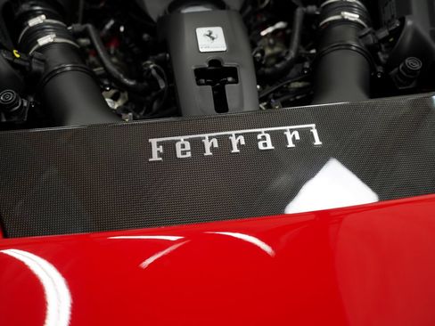 Used 2022 Ferrari F8 Tributo RWD image 52