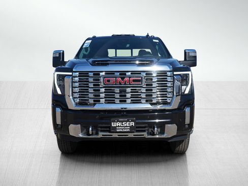Used 2025 GMC Sierra 3500 Denali w/ Denali Reserve Package AWD/4WD image 9