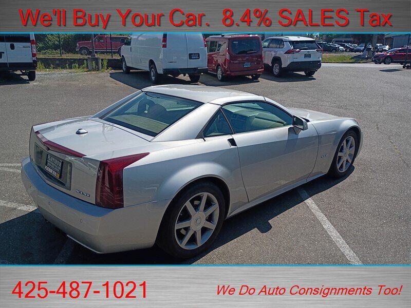 Used 2005 Cadillac XLR RWD image 14
