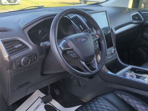 Used 2024 Ford Edge Titanium AWD/4WD image 20