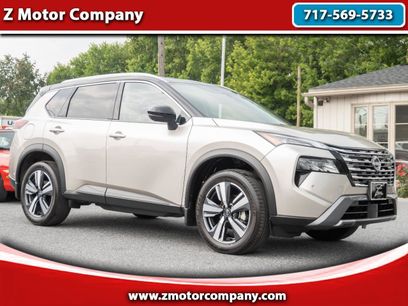 Used 2025 Nissan Rogue SL w/ SL Premium Package
