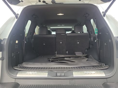 Used 2024 Lexus LX 600 LX 600 Premium 4WD image 18