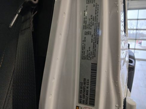 New 2026 Jeep Gladiator Sport AWD/4WD image 32