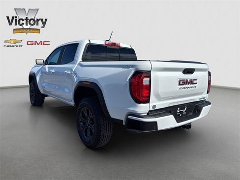 Used 2025 GMC Canyon Elevation image 4