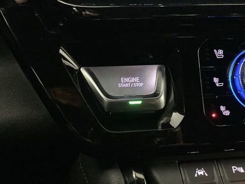 Certified 2024 GMC Sierra 1500 AT4 w/ Technology Package image 22