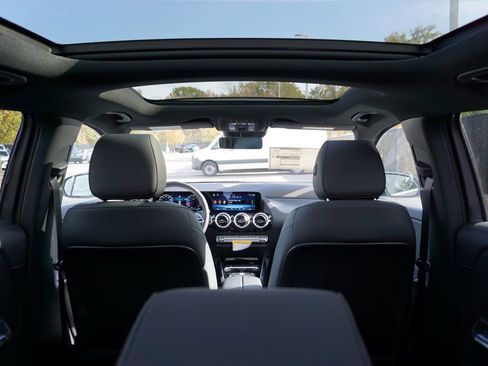 New 2026 Mercedes-Benz GLA 250 image 19