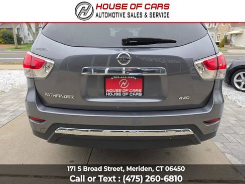 Used 2016 Nissan Pathfinder S AWD/4WD image 15