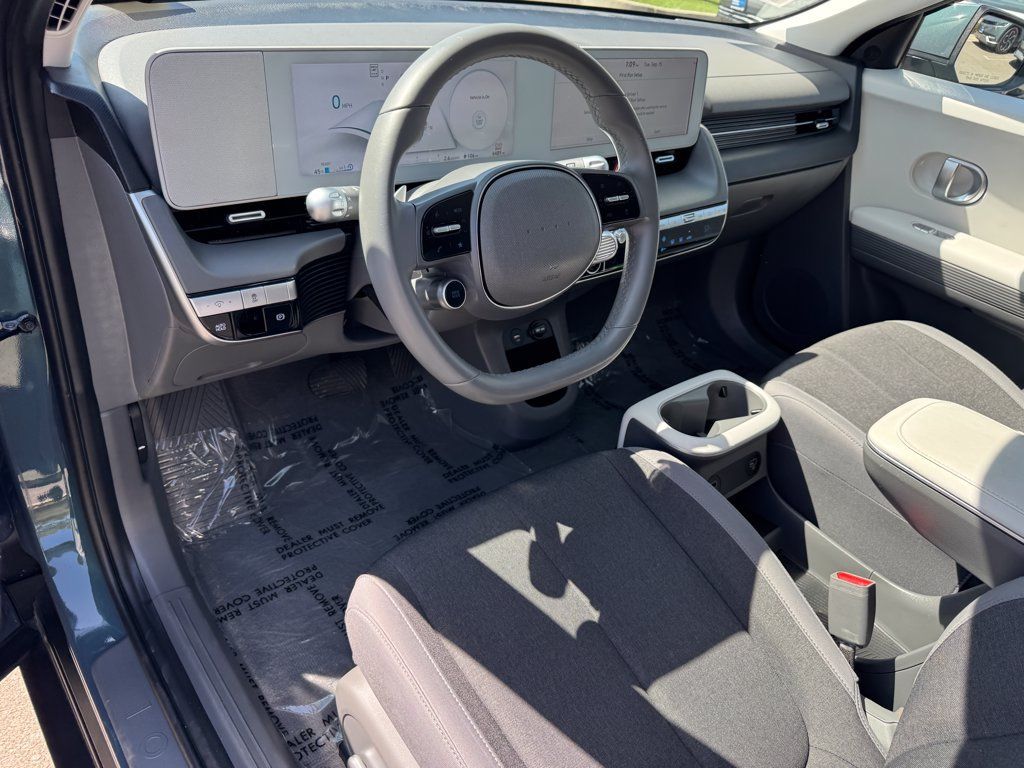 Certified 2024 Hyundai Ioniq 5 SE RWD image 15