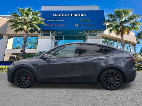 Used 2022 Tesla Model Y Performance AWD/4WD image 8