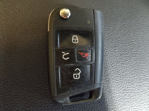 Used 2019 Volkswagen Jetta S FWD image 32