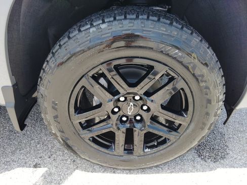 New 2026 Chevrolet Silverado 1500 RST w/ RST Select Package AWD/4WD image 9