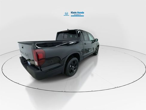 New 2026 Honda Ridgeline Black Edition image 2