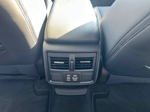 Certified 2026 Subaru Forester Premium AWD/4WD image 29