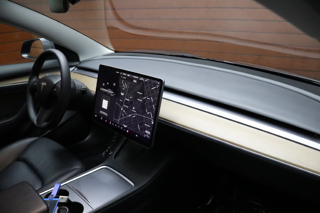 Used 2023 Tesla Model 3 Long Range AWD/4WD image 30