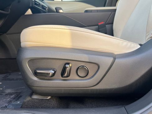 Used 2024 Lexus RX 350 Premium image 12