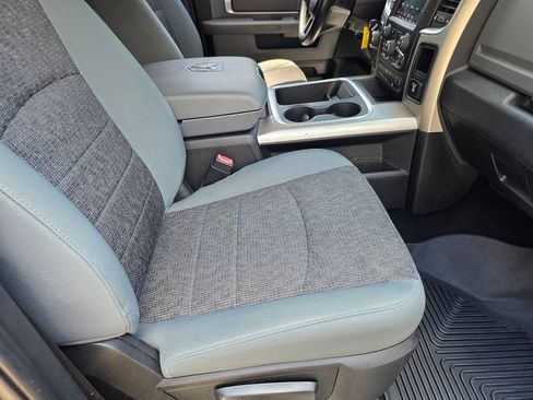 Used 2018 RAM 1500 Big Horn AWD/4WD image 23