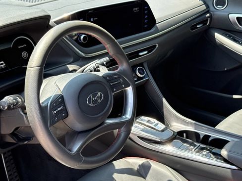 Used 2022 Hyundai Sonata SEL Plus FWD image 18
