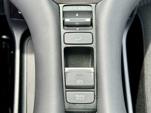 Used 2026 Honda HR-V Sport image 30