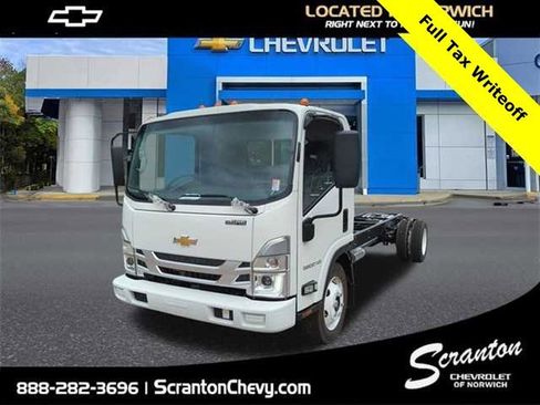 New 2025 Chevrolet Low Cab Forward 5500XG RWD image 1