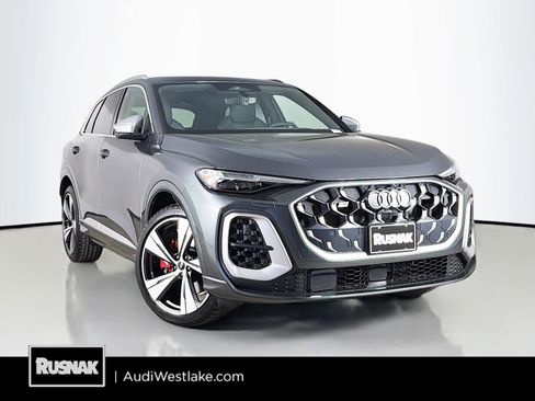 New 2026 Audi SQ5 Premium Plus AWD/4WD image 1