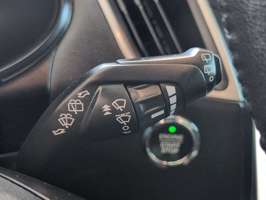 Used 2024 Ford Edge SEL AWD/4WD image 30